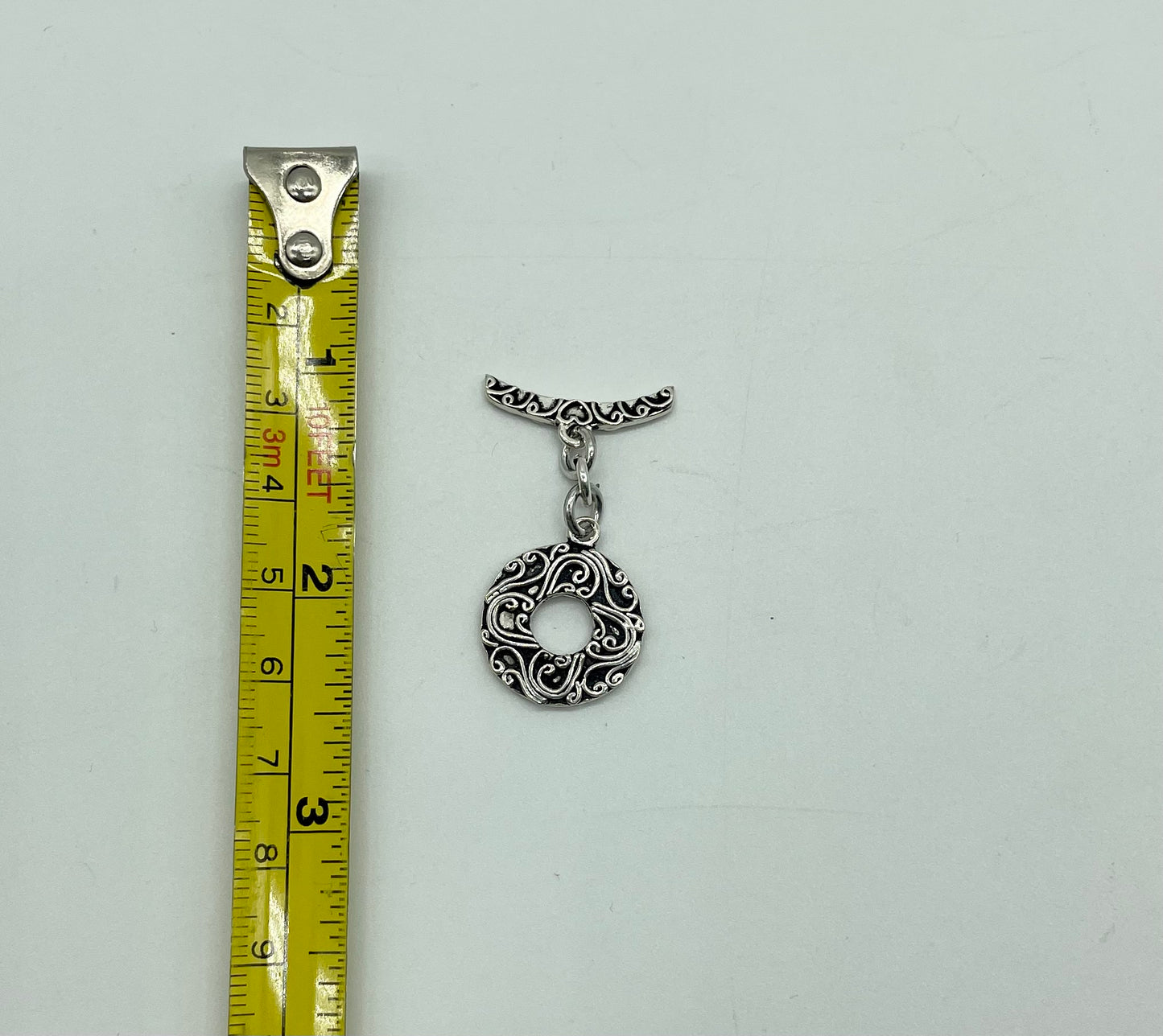 Silver toggle