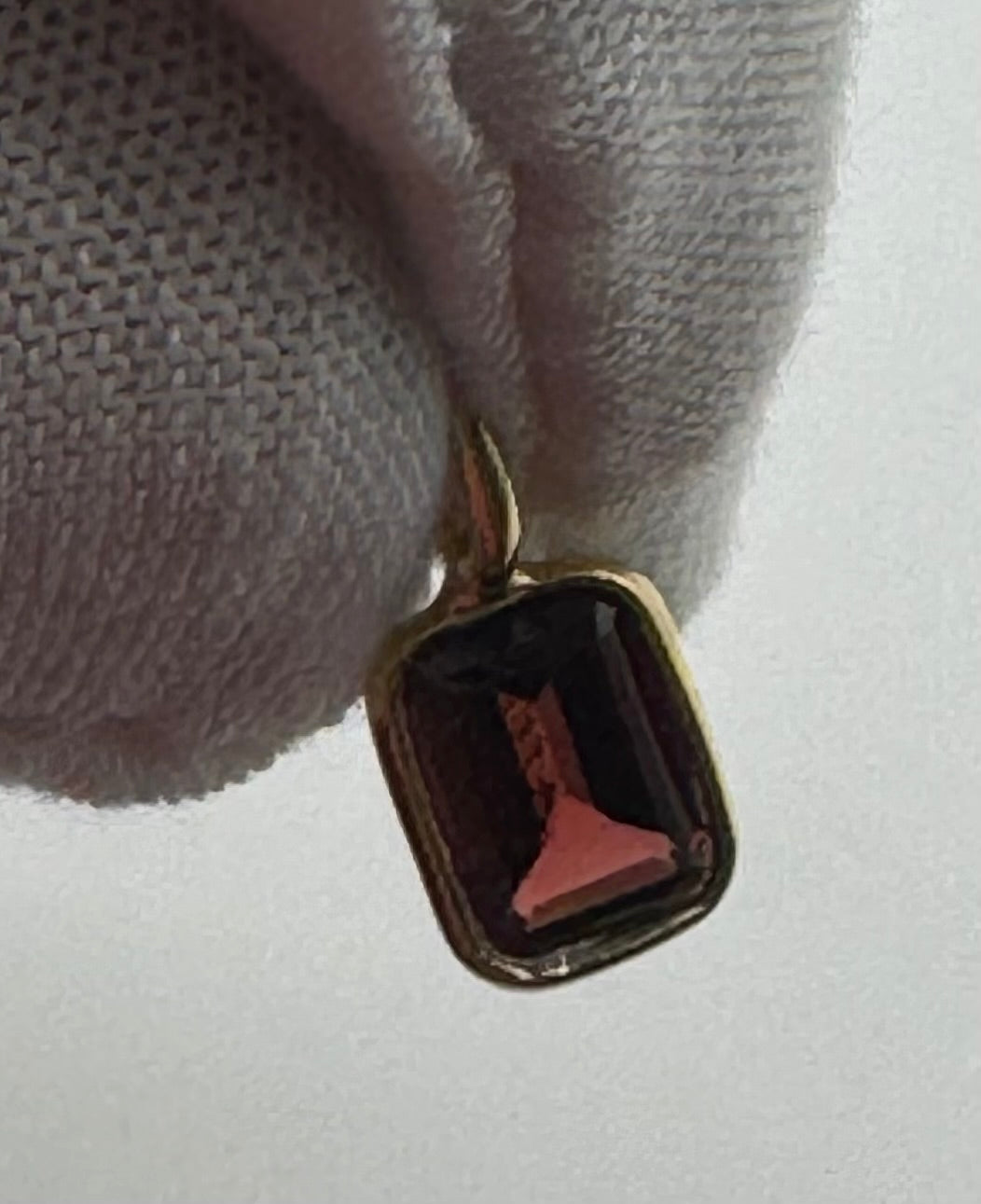 VERMEIL BEZAL CHARM