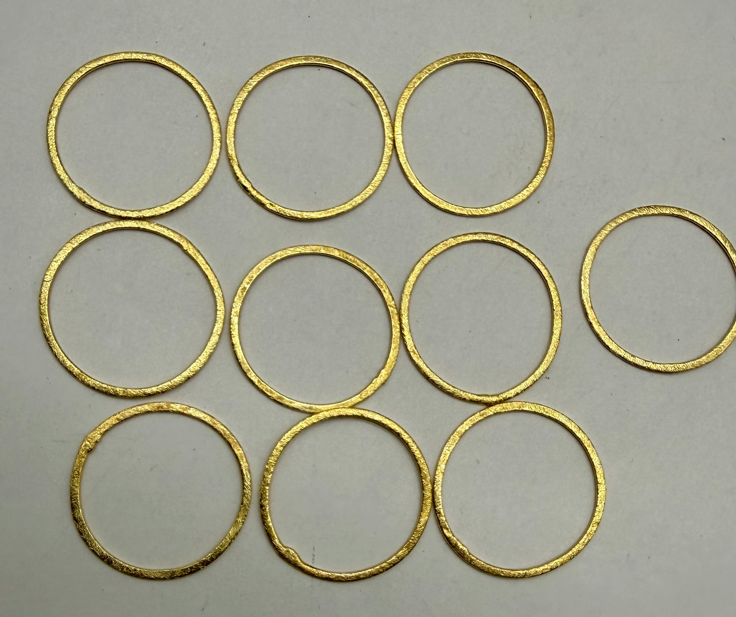 VERMEIL BRUSH CIRCLE