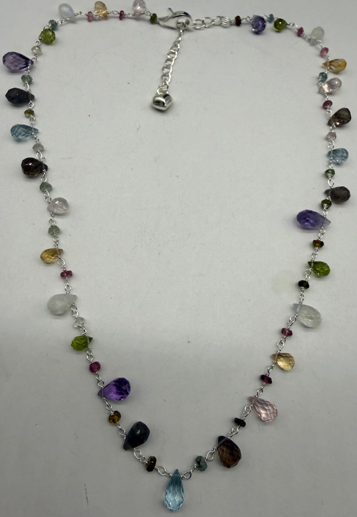 DROP NECKLACE